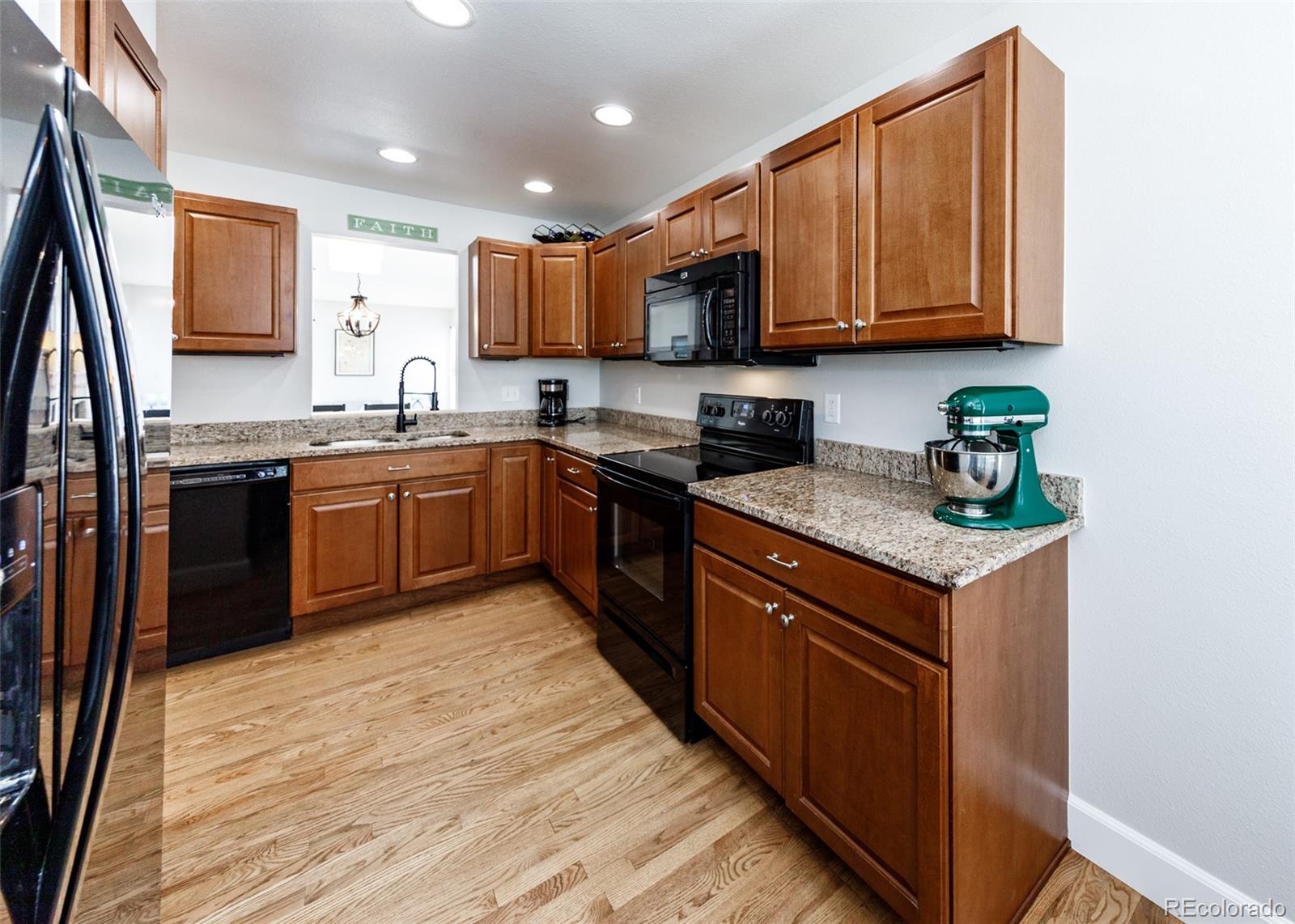 MLS Image #11 for 16  sutherland court,highlands ranch, Colorado