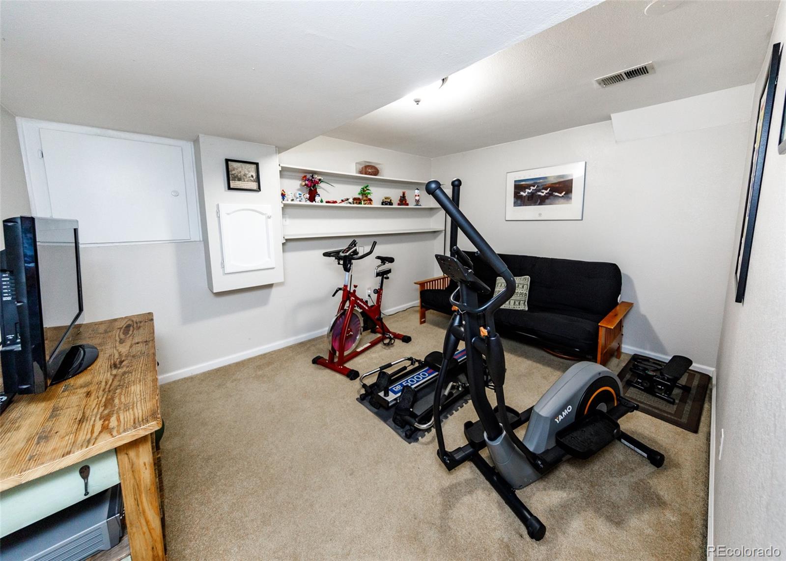MLS Image #38 for 16  sutherland court,highlands ranch, Colorado