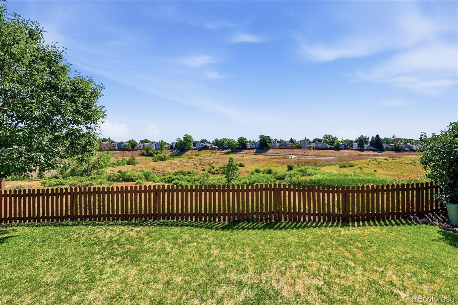 MLS Image #3 for 9504  pendleton drive,littleton, Colorado