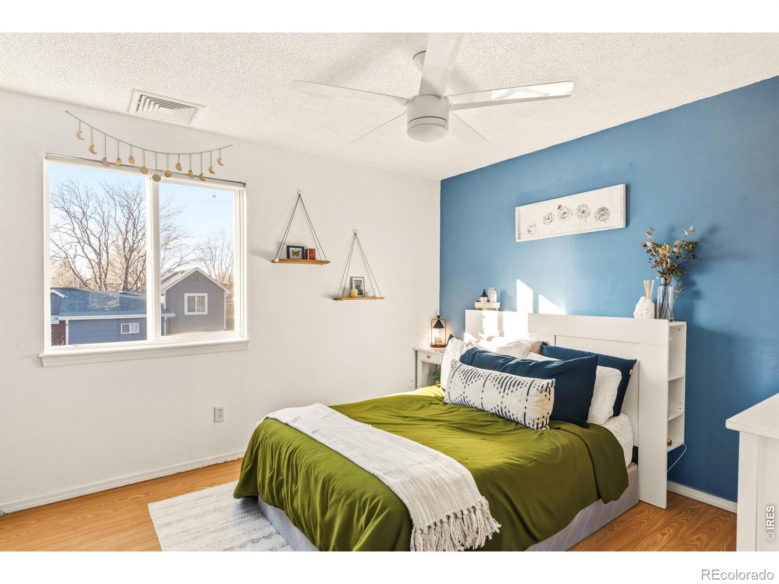 MLS Image #12 for 16930 e stanford avenue,aurora, Colorado
