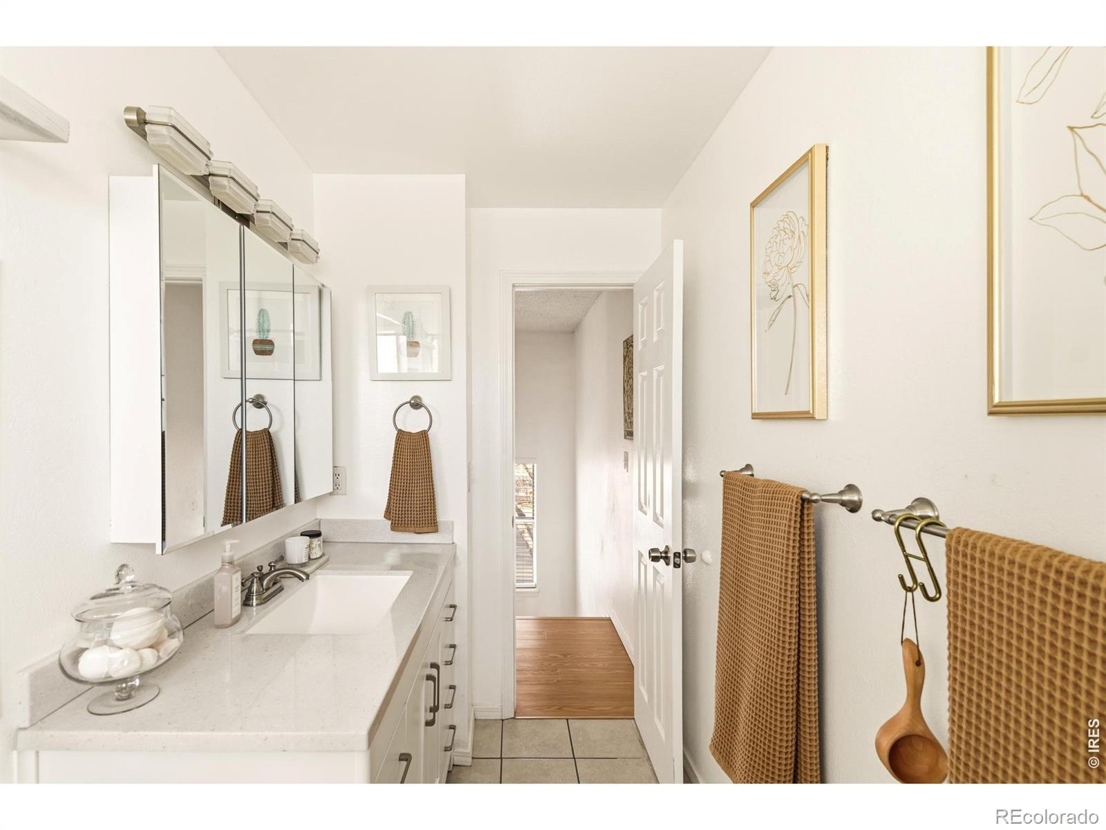 MLS Image #15 for 16930 e stanford avenue,aurora, Colorado