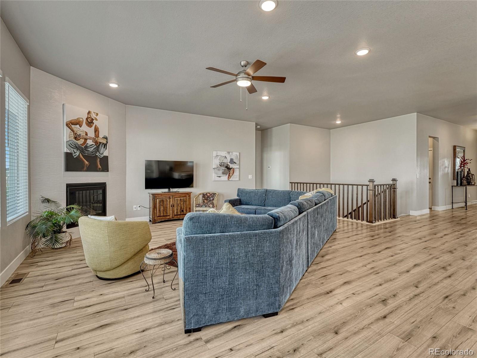 MLS Image #13 for 6830  enclave vista loop,colorado springs, Colorado