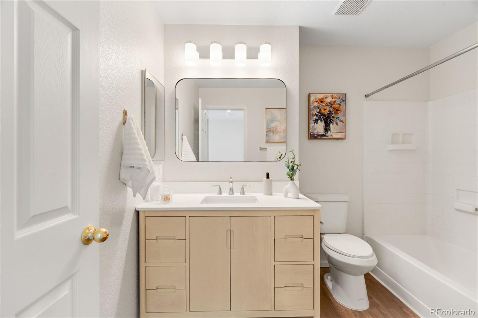 MLS Image #12 for 18916 e 57th place,denver, Colorado