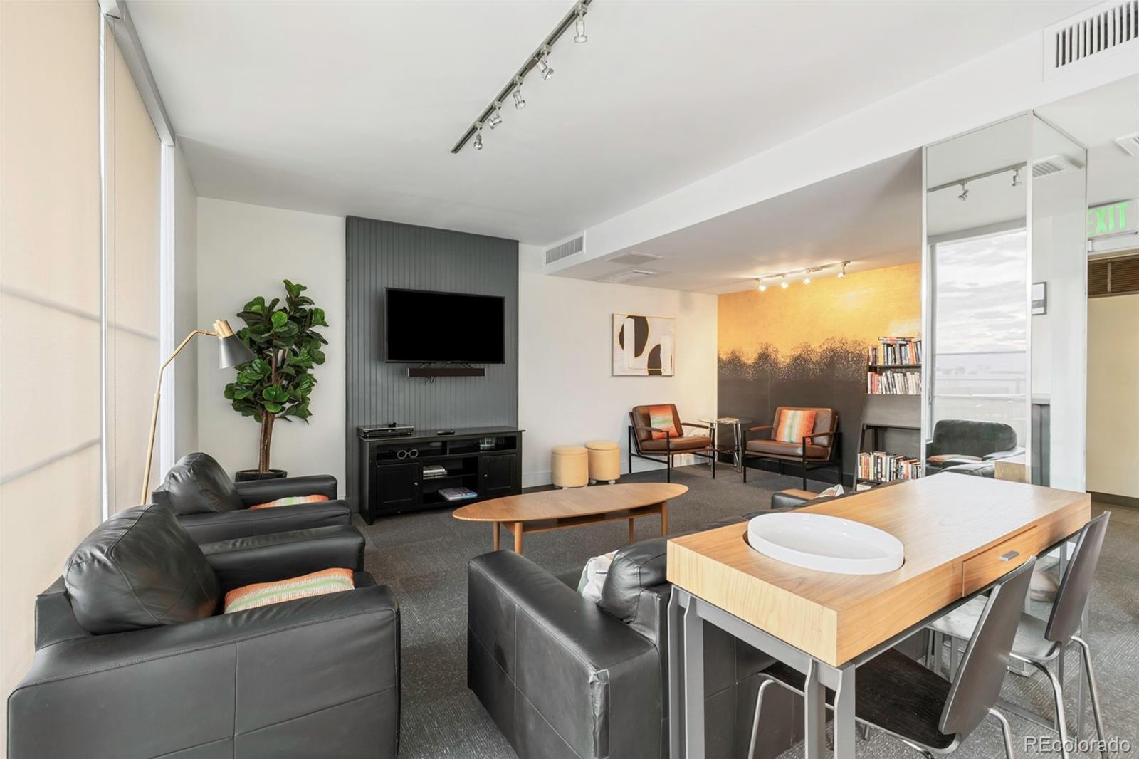 MLS Image #34 for 790 n washington street,denver, Colorado