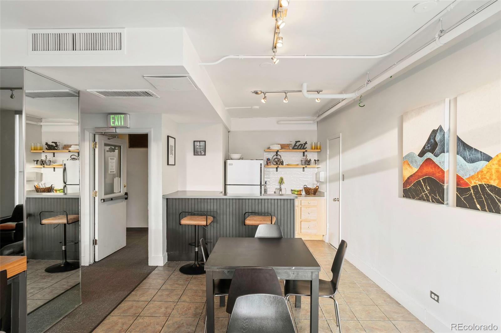 MLS Image #36 for 790 n washington street,denver, Colorado