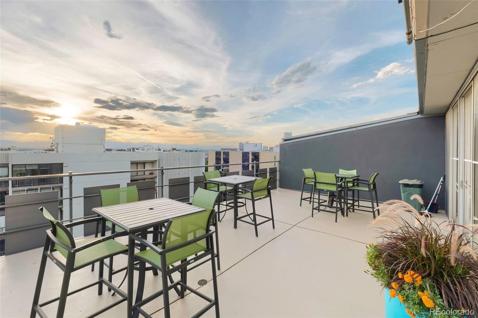 MLS Image #37 for 790 n washington street,denver, Colorado