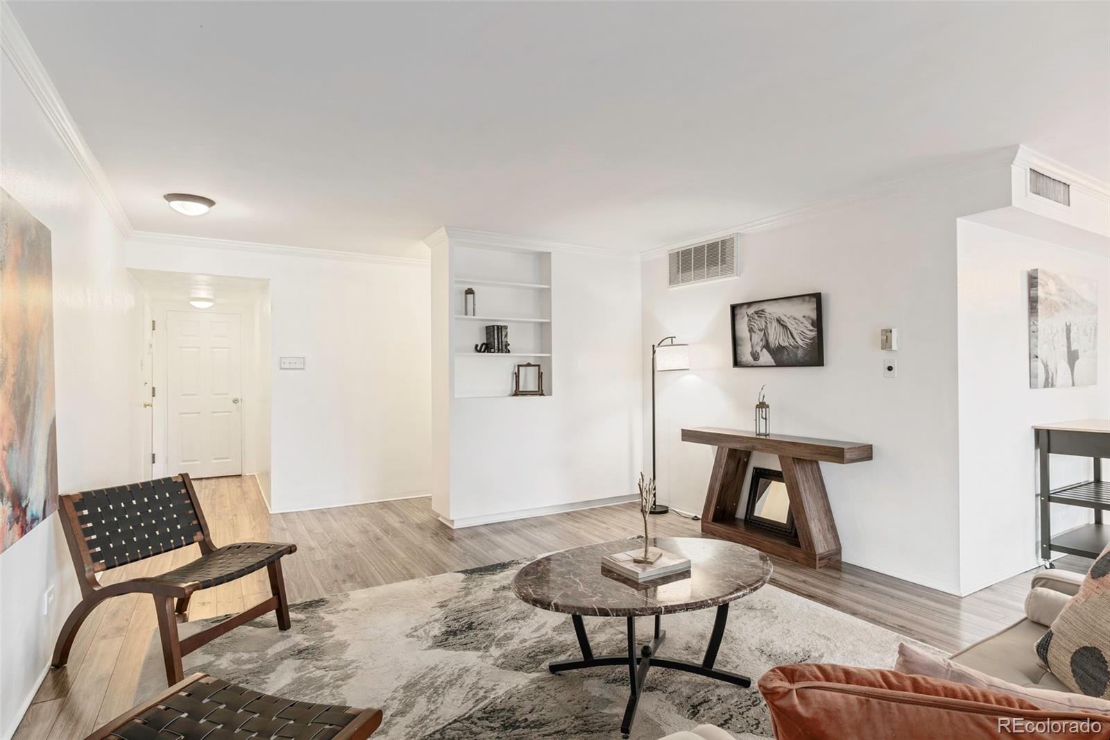 MLS Image #5 for 790 n washington street,denver, Colorado