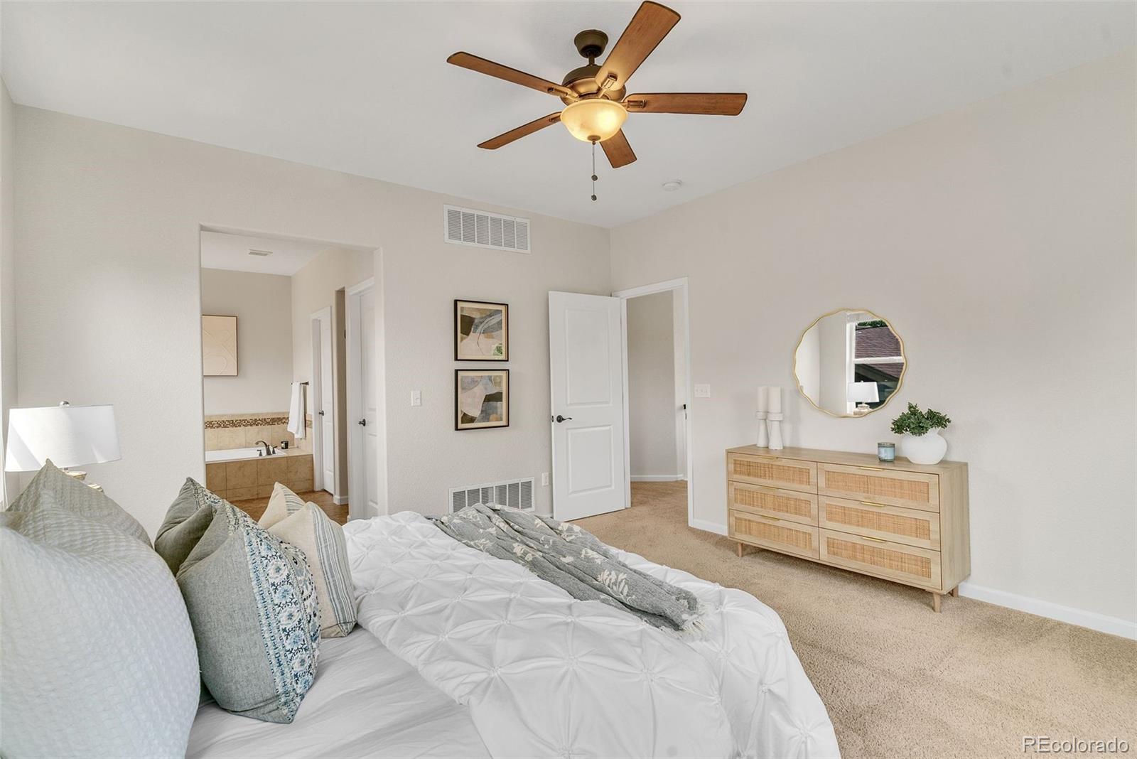 MLS Image #14 for 11825  bradburn boulevard,westminster, Colorado
