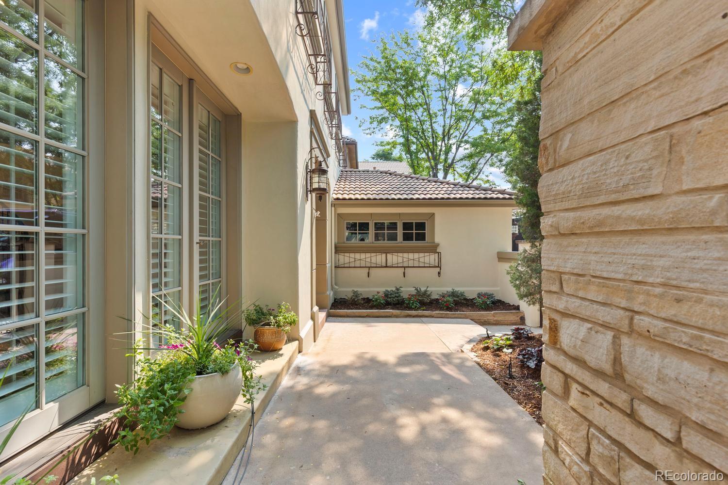 MLS Image #11 for 100 s university boulevard,denver, Colorado