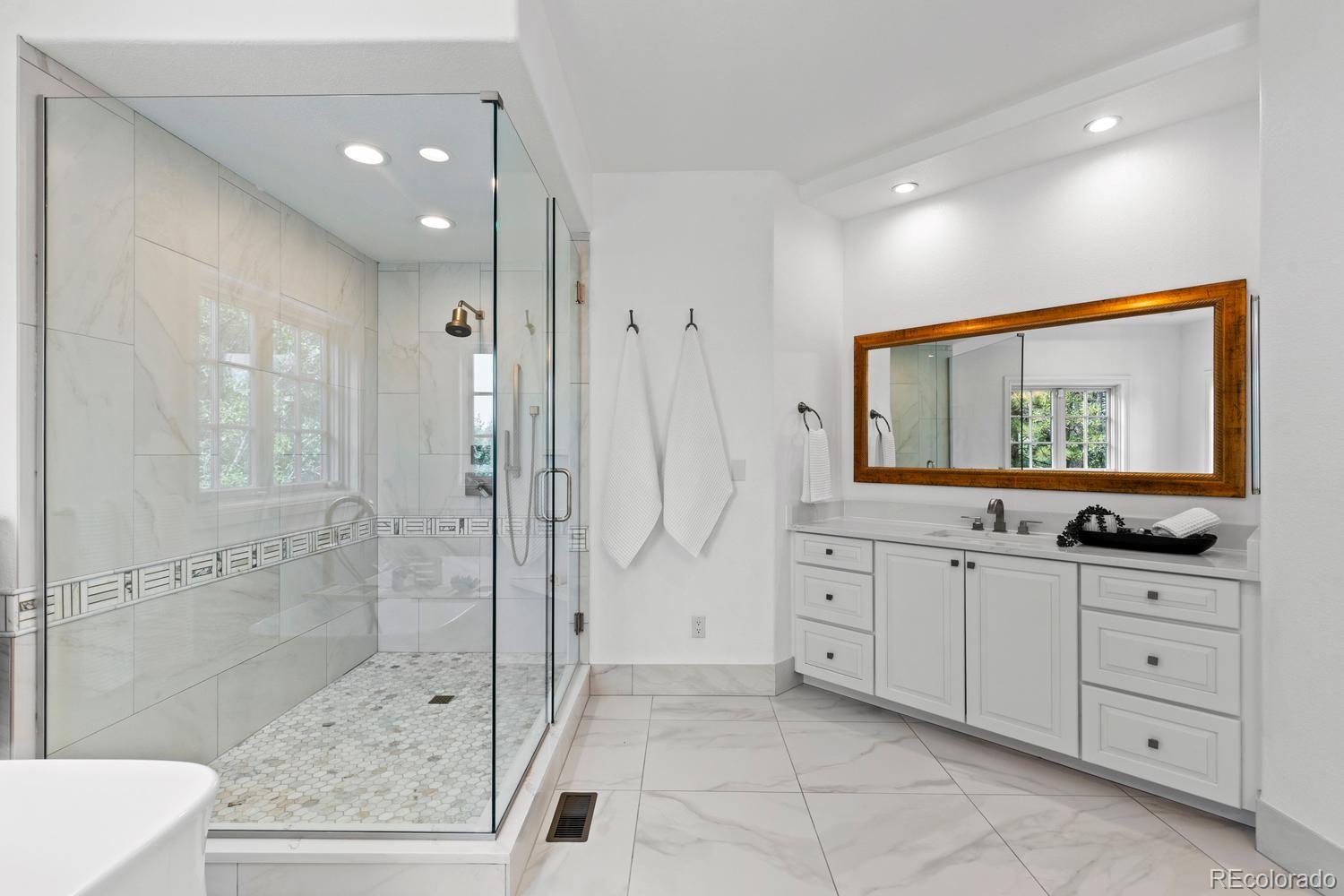 MLS Image #33 for 100 s university boulevard,denver, Colorado