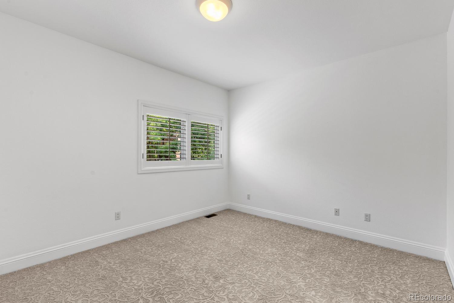 MLS Image #36 for 100 s university boulevard,denver, Colorado
