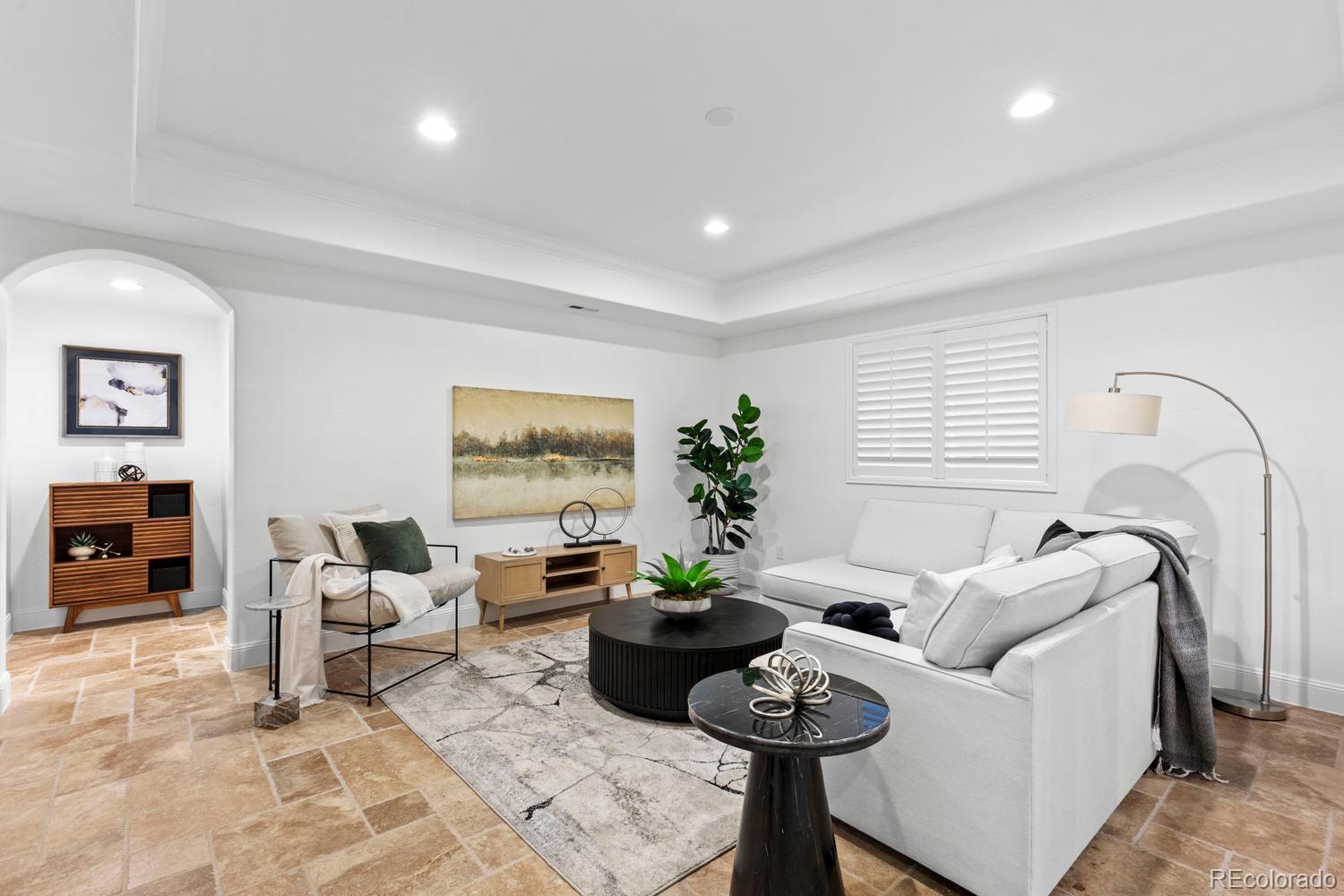MLS Image #41 for 100 s university boulevard,denver, Colorado