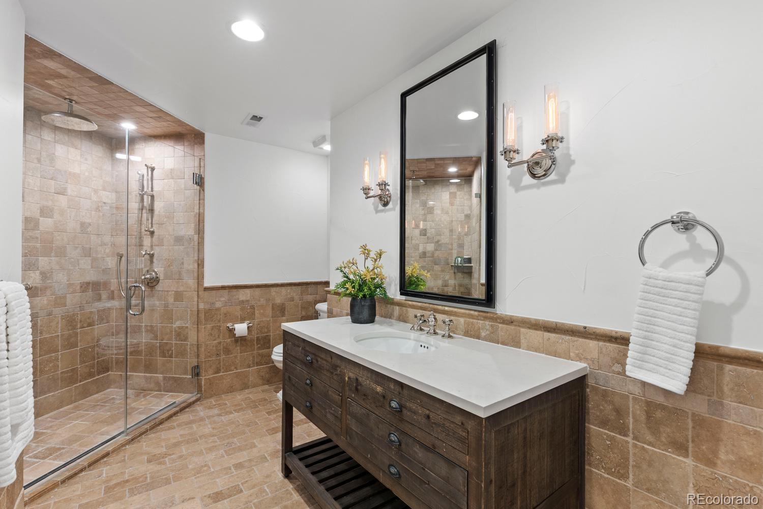 MLS Image #45 for 100 s university boulevard,denver, Colorado