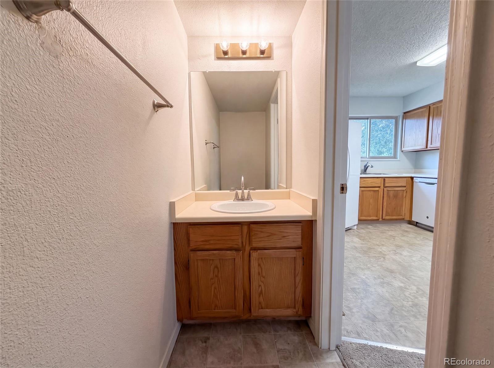 MLS Image #6 for 8733 w cornell avenue,denver, Colorado