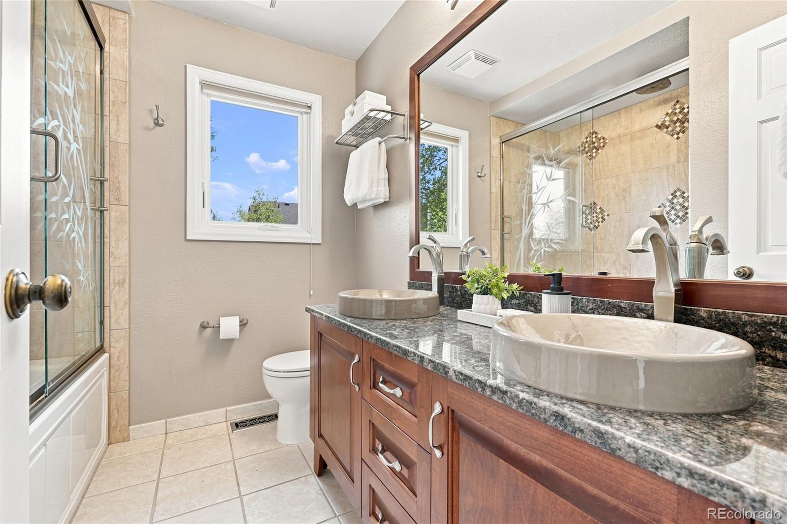 MLS Image #29 for 5552 s kittredge street,centennial, Colorado