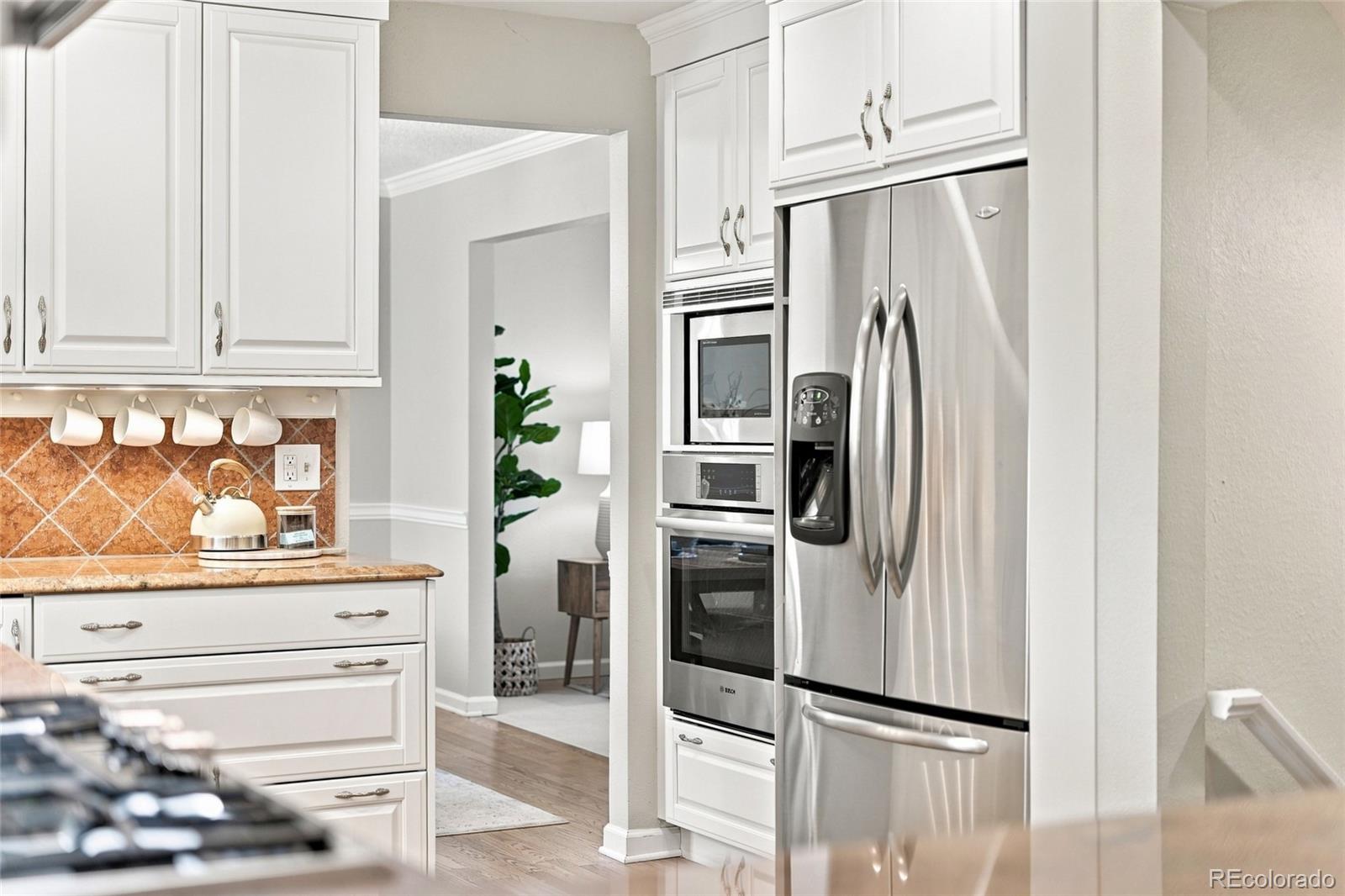 MLS Image #8 for 5552 s kittredge street,centennial, Colorado