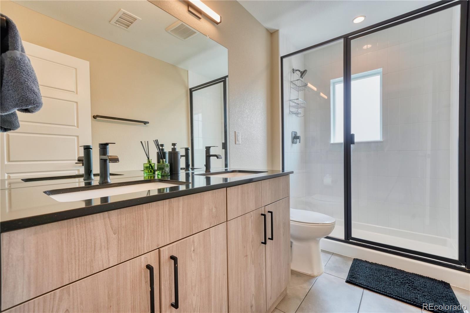 MLS Image #25 for 829  kalamath street,denver, Colorado