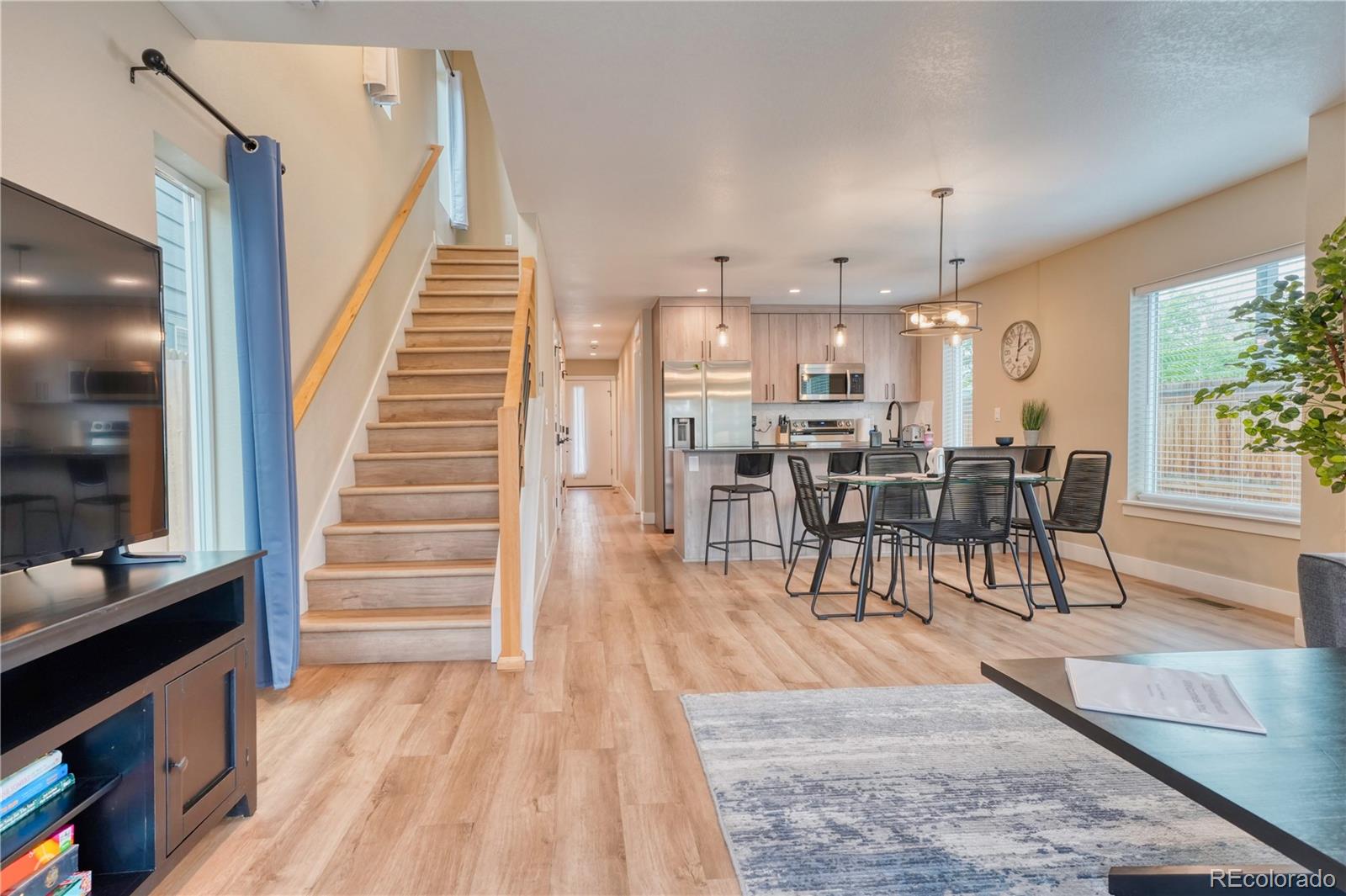 MLS Image #3 for 829  kalamath street,denver, Colorado