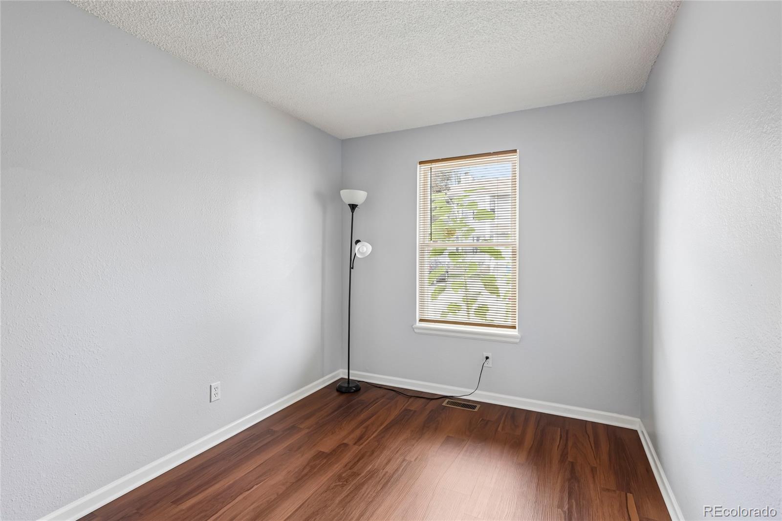 MLS Image #10 for 8248  washington street,denver, Colorado