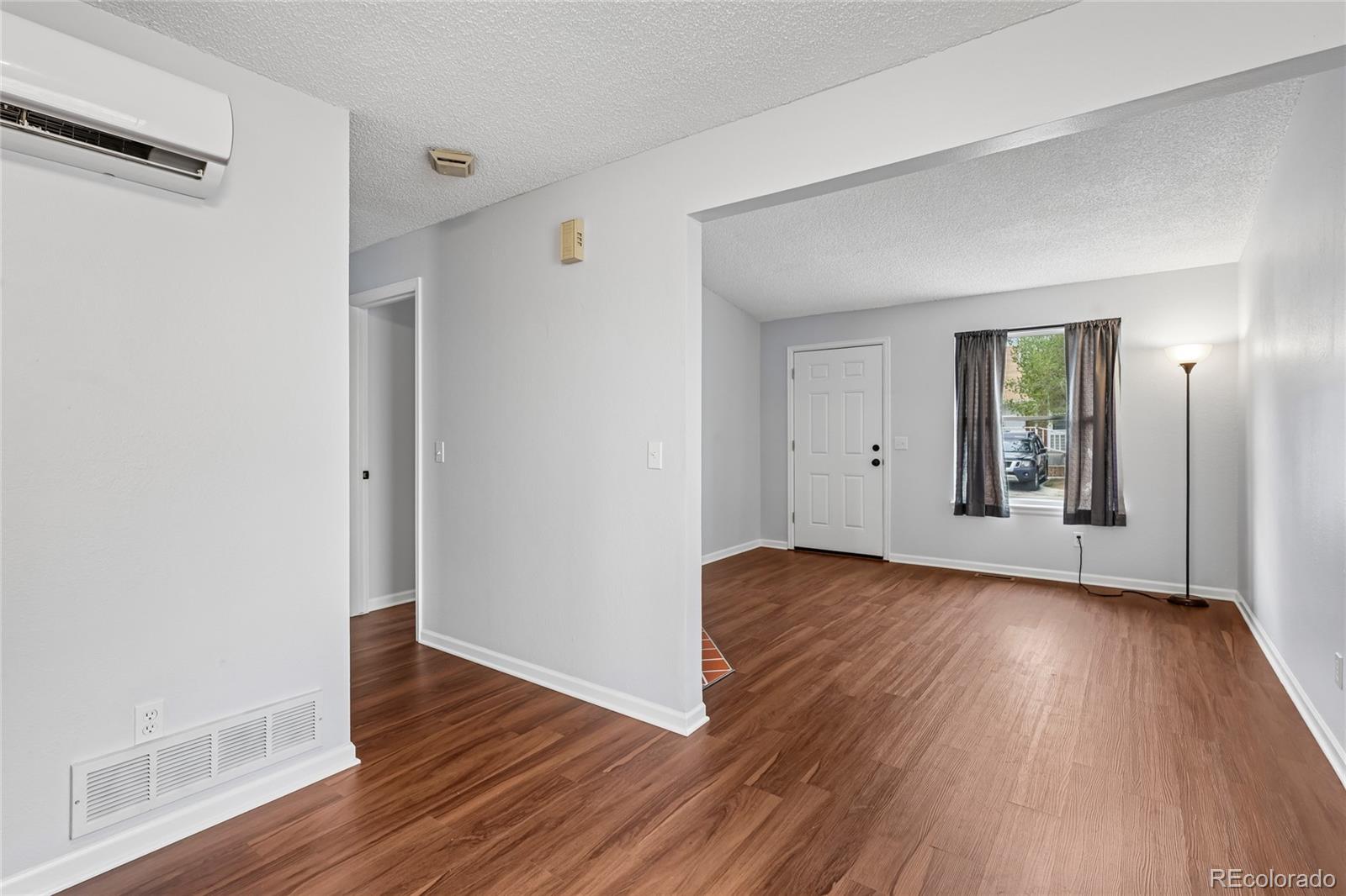 MLS Image #6 for 8248  washington street,denver, Colorado