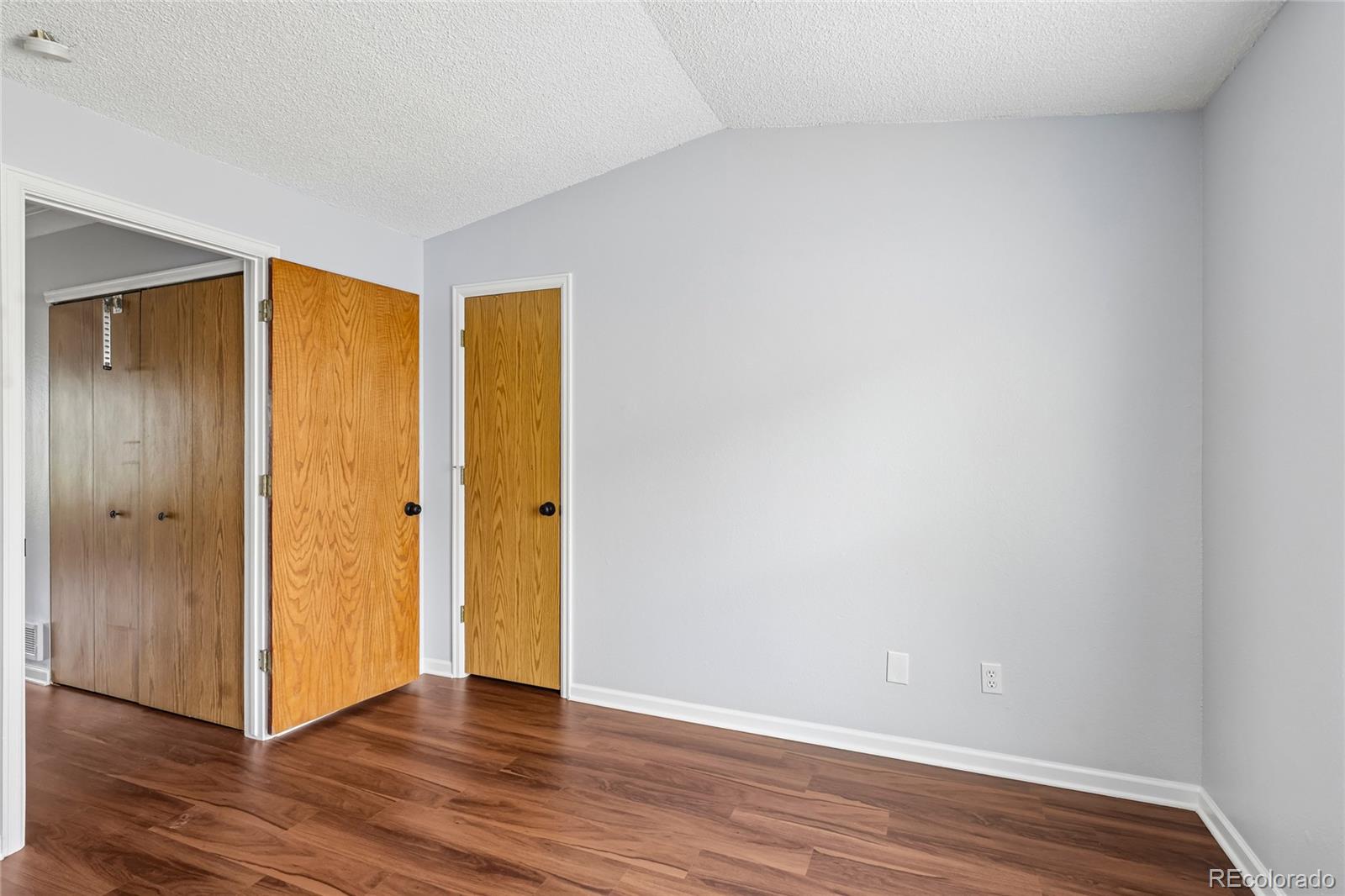 MLS Image #7 for 8248  washington street,denver, Colorado