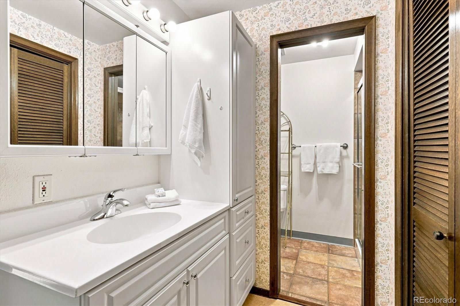 MLS Image #23 for 2550  pierson street,lakewood, Colorado