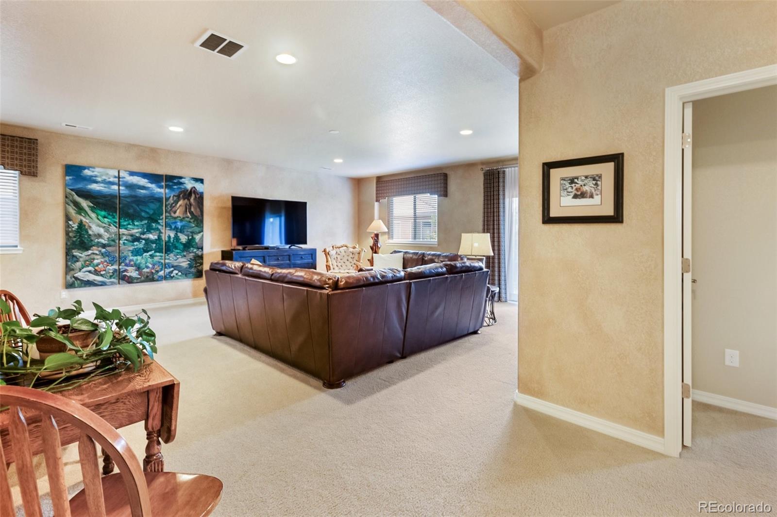 MLS Image #17 for 2116  lone willow view,colorado springs, Colorado
