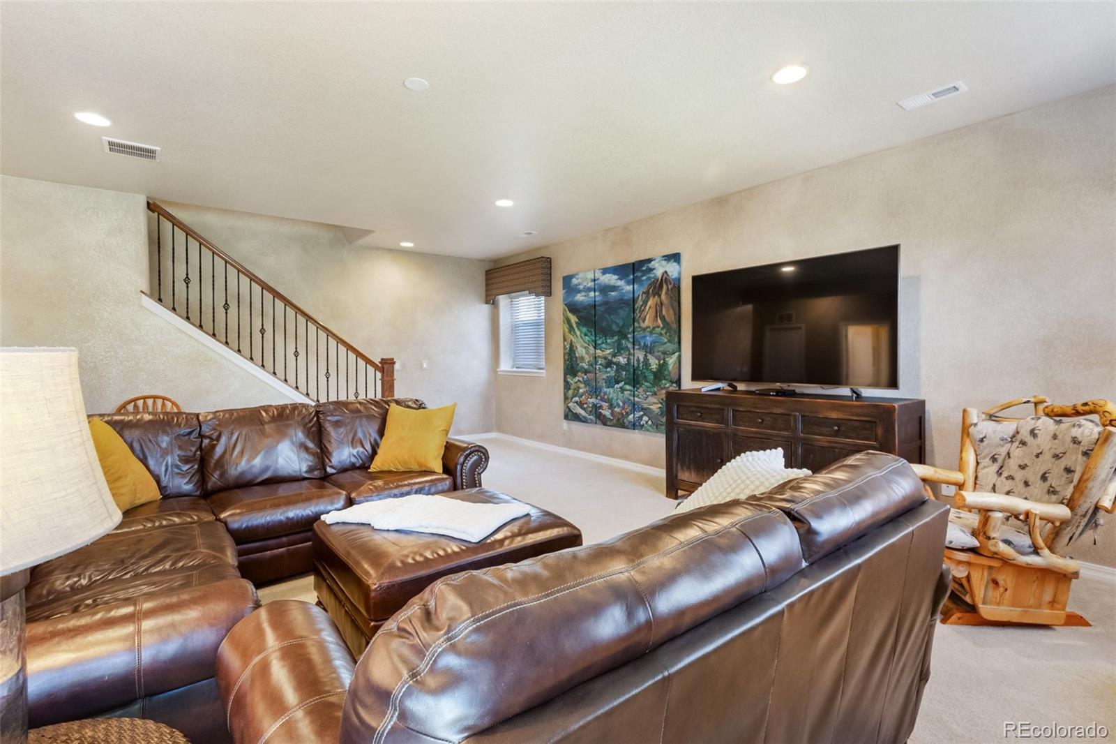 MLS Image #18 for 2116  lone willow view,colorado springs, Colorado