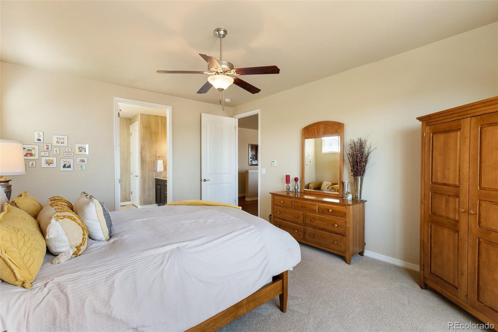 MLS Image #7 for 2116  lone willow view,colorado springs, Colorado