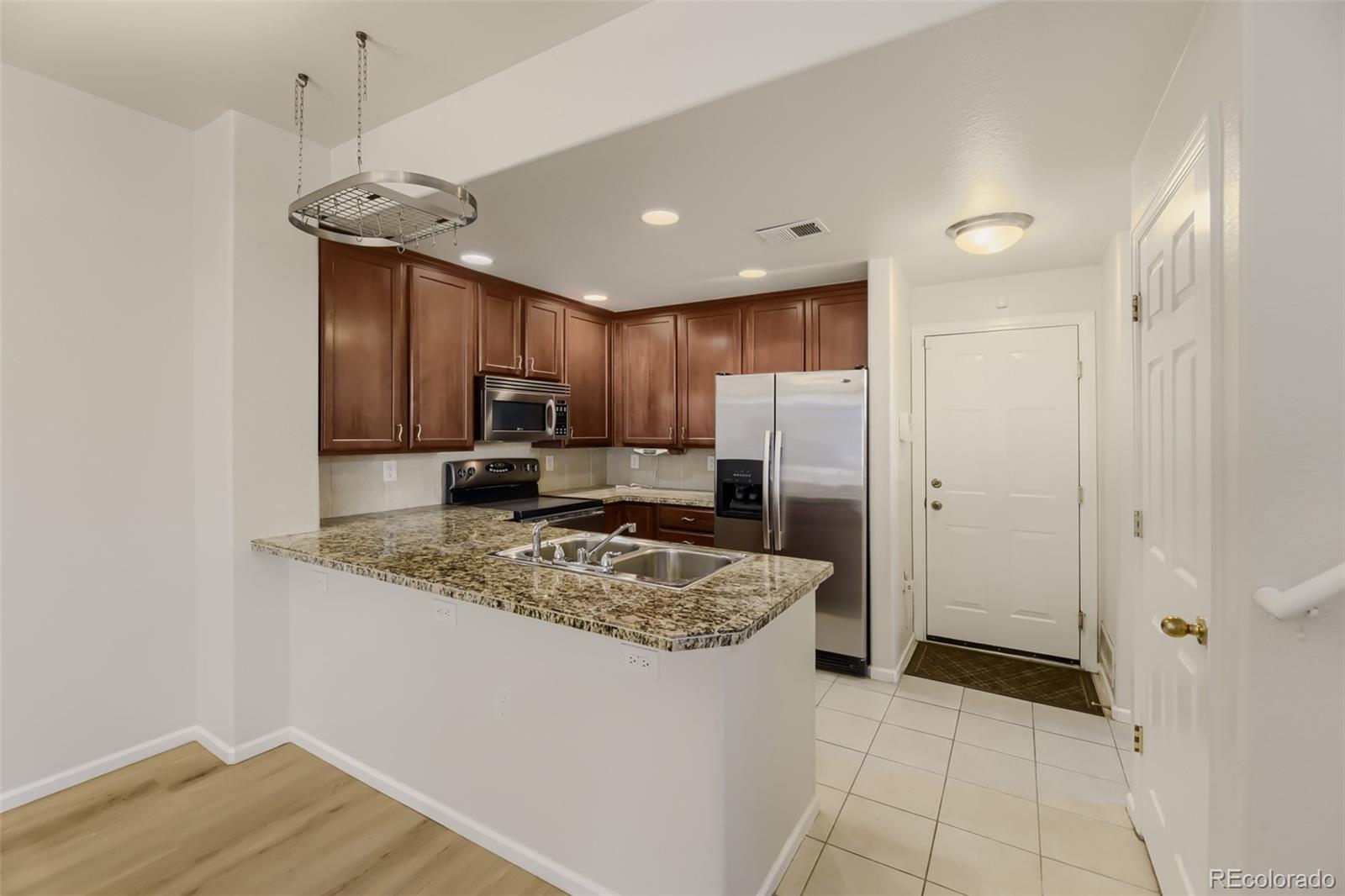 MLS Image #13 for 15905 e geddes drive,aurora, Colorado