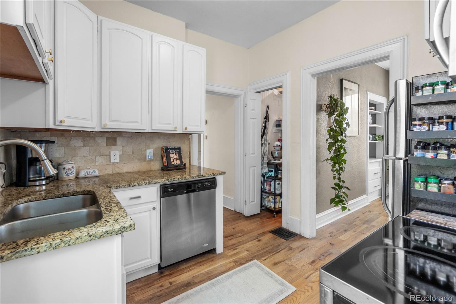 MLS Image #18 for 1620  dallas street,aurora, Colorado