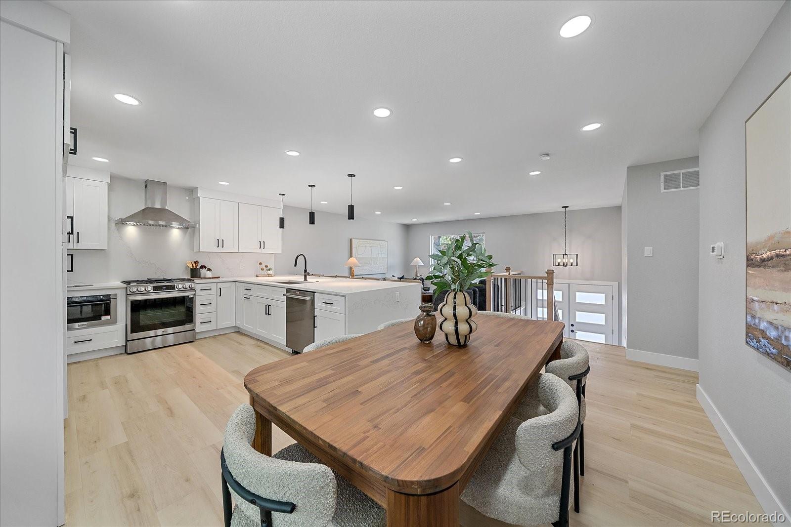 MLS Image #18 for 2088 s coors circle,lakewood, Colorado