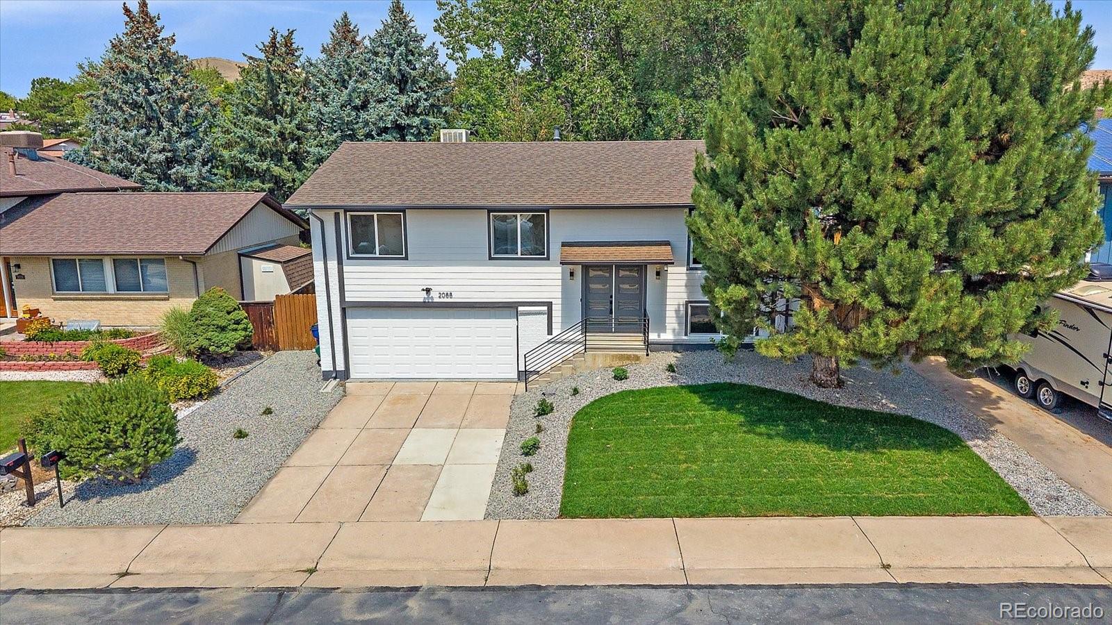 MLS Image #2 for 2088 s coors circle,lakewood, Colorado