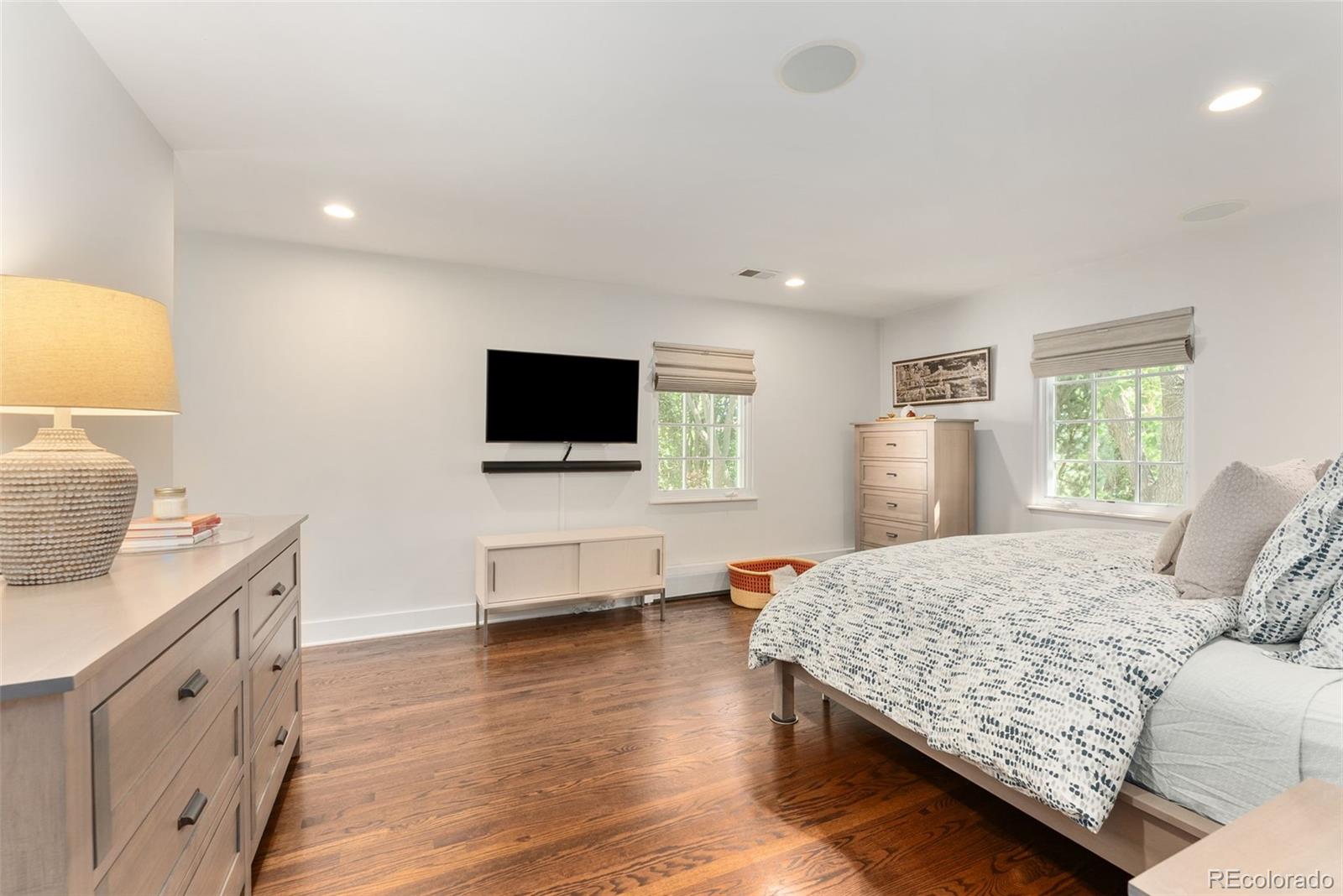 MLS Image #26 for 167  bellaire street,denver, Colorado