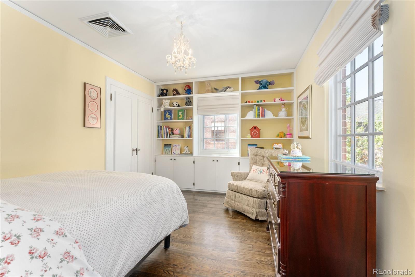 MLS Image #33 for 167  bellaire street,denver, Colorado
