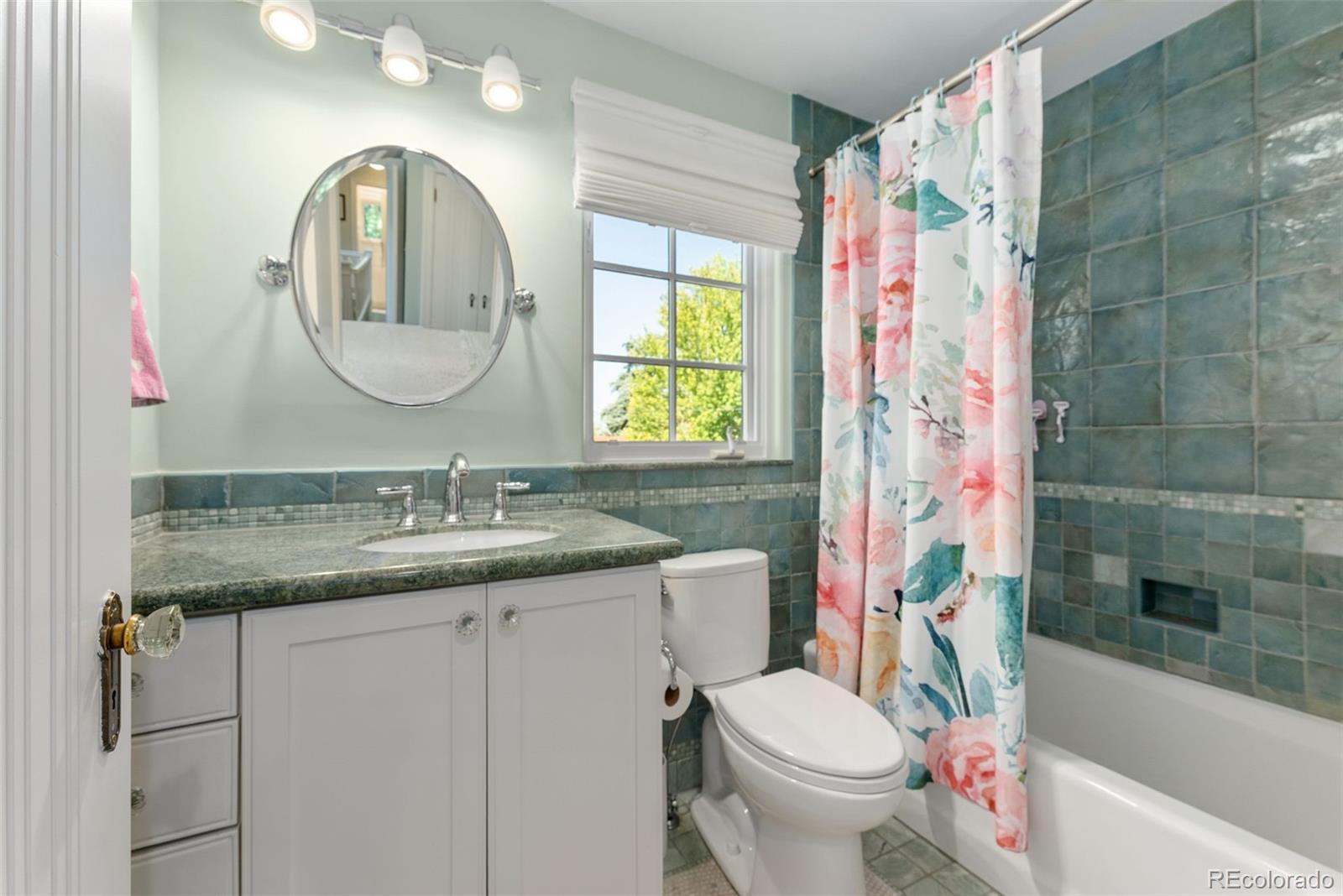 MLS Image #35 for 167  bellaire street,denver, Colorado