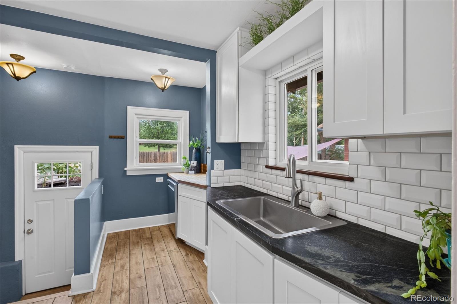 MLS Image #17 for 3220 n madison street,denver, Colorado