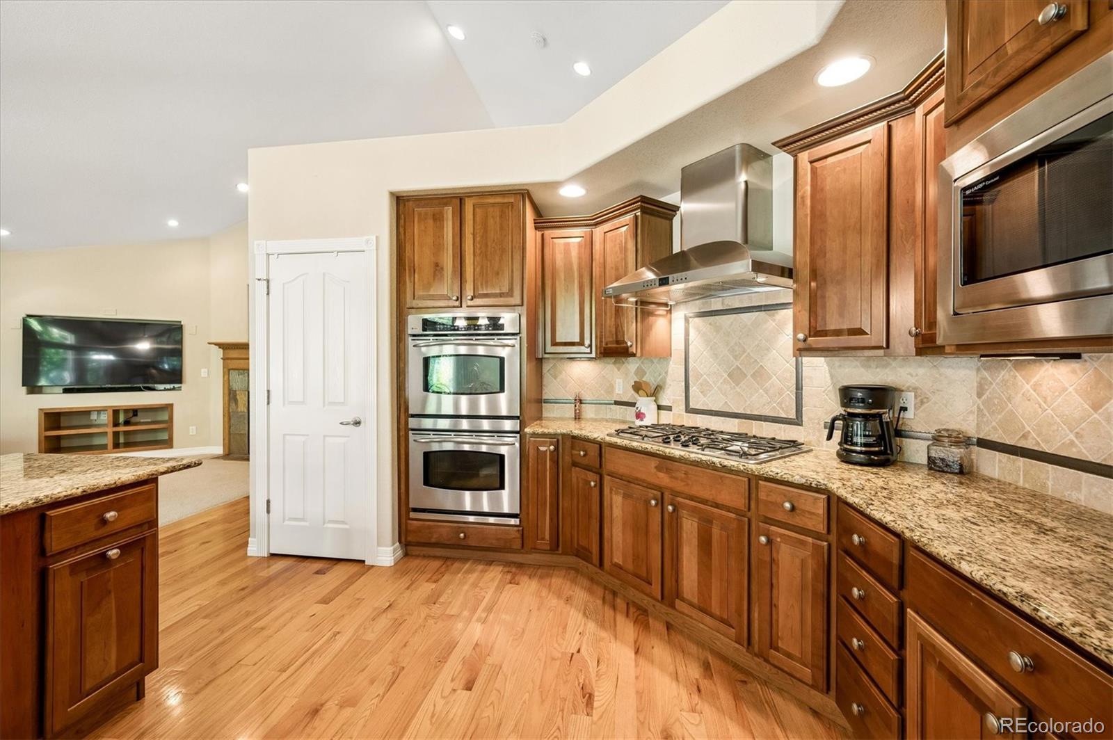 MLS Image #12 for 6557 s gray way,littleton, Colorado