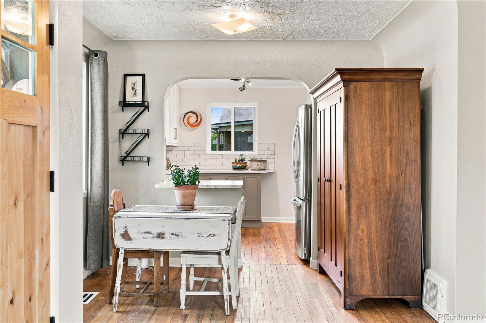 MLS Image #10 for 3280  niagara street,denver, Colorado