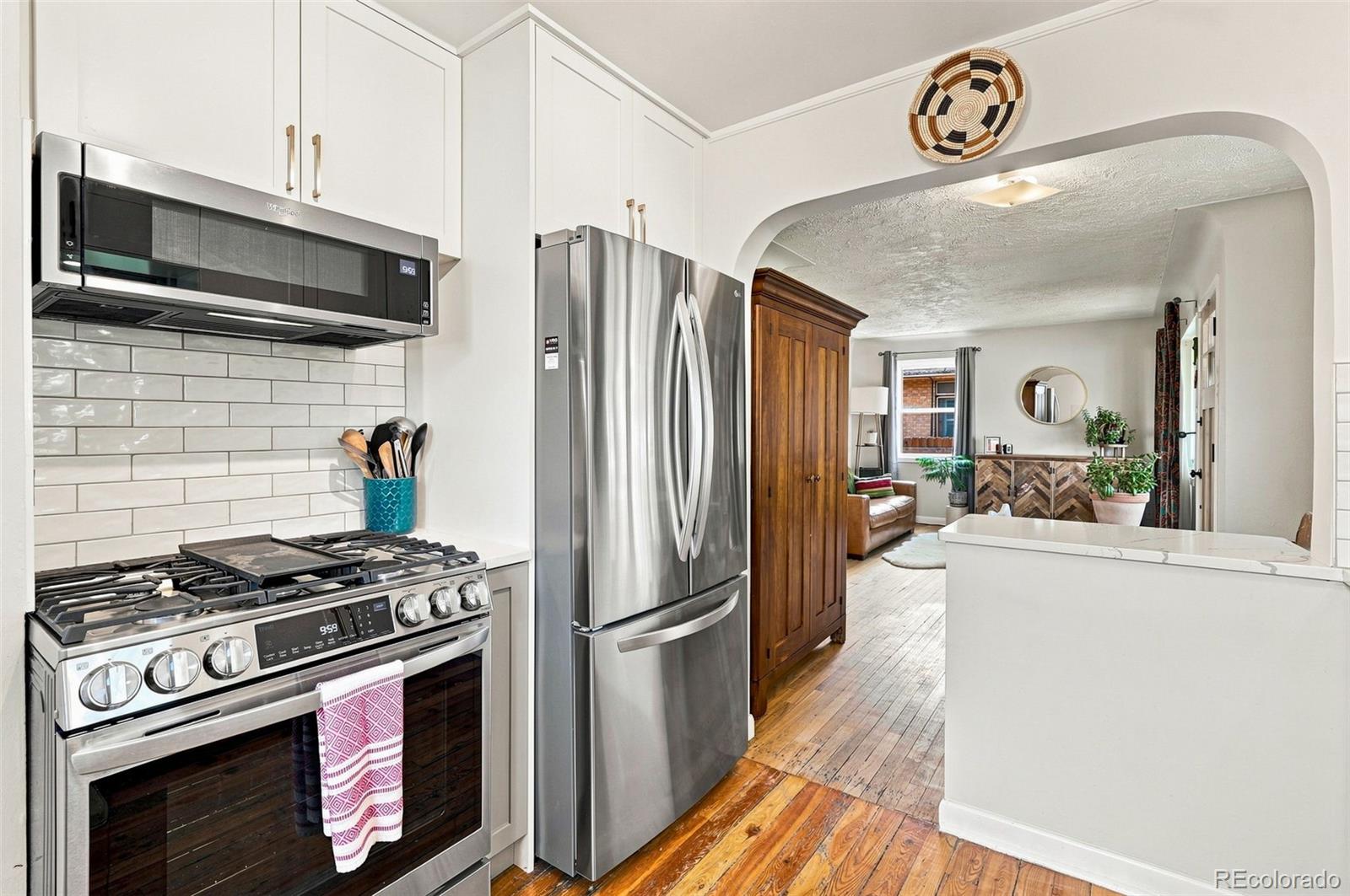 MLS Image #18 for 3280  niagara street,denver, Colorado