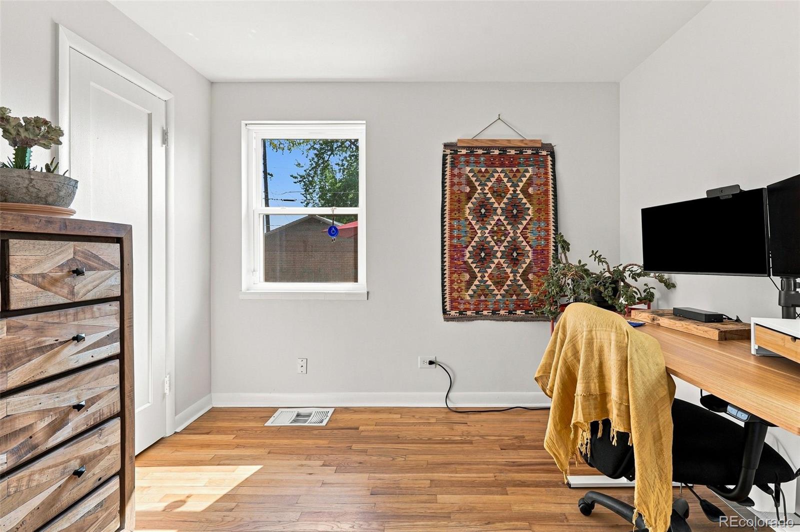 MLS Image #24 for 3280  niagara street,denver, Colorado