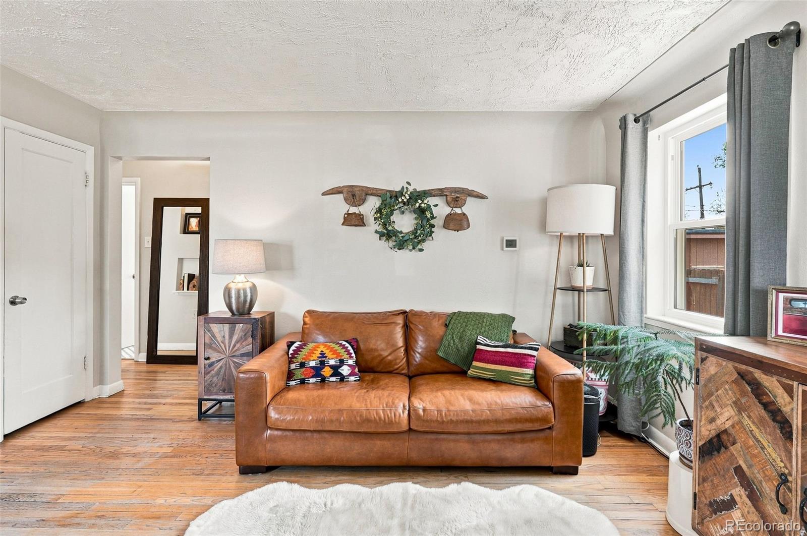 MLS Image #7 for 3280  niagara street,denver, Colorado