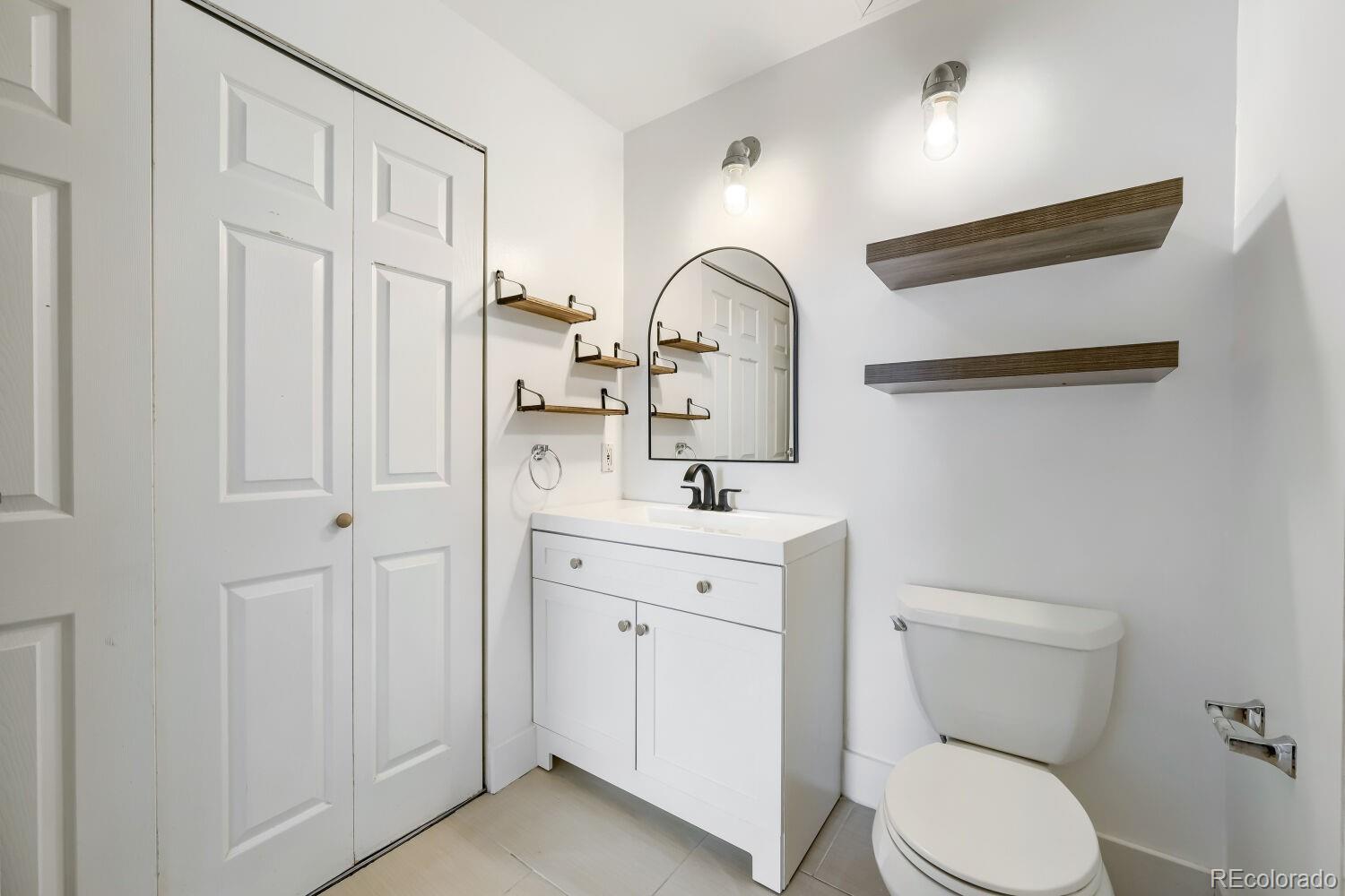 MLS Image #16 for 2000  arapahoe street,denver, Colorado