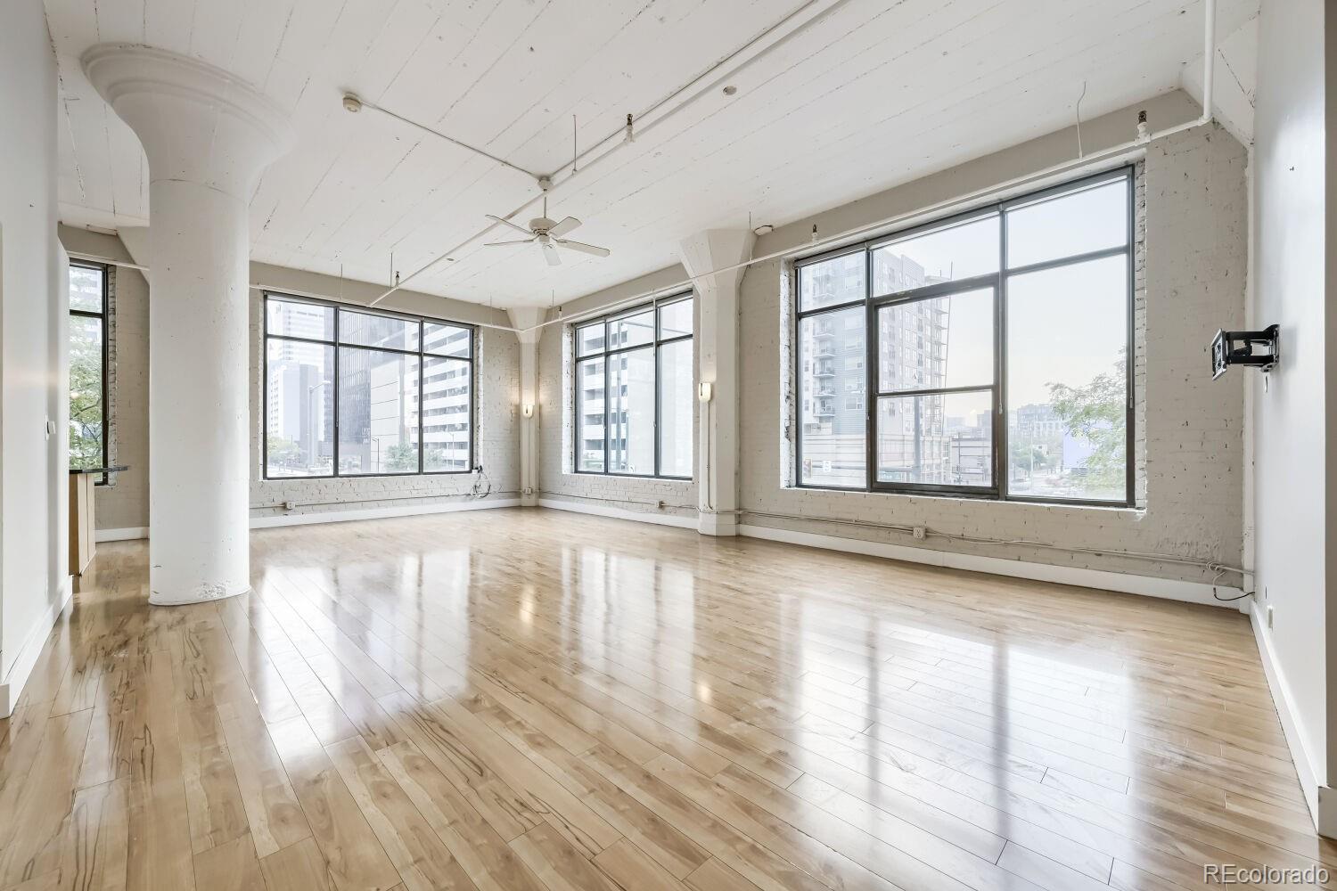 MLS Image #4 for 2000  arapahoe street,denver, Colorado