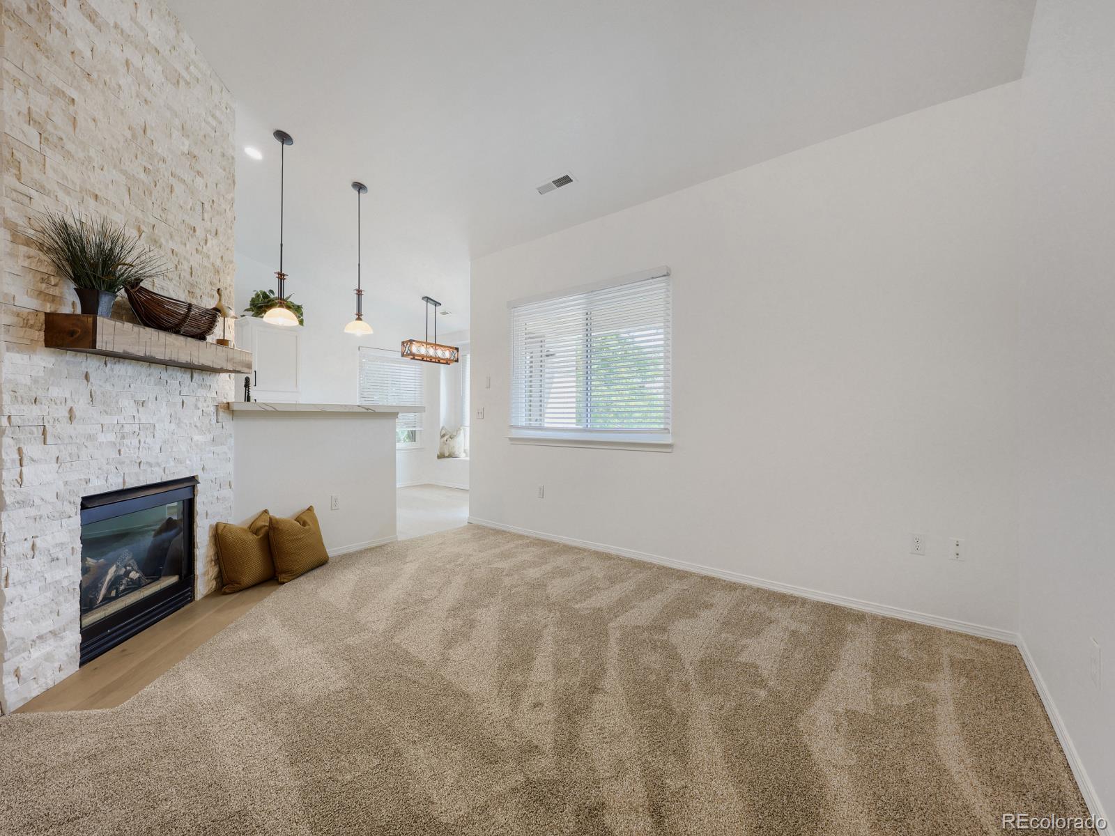 MLS Image #4 for 3928  riviera grove,colorado springs, Colorado