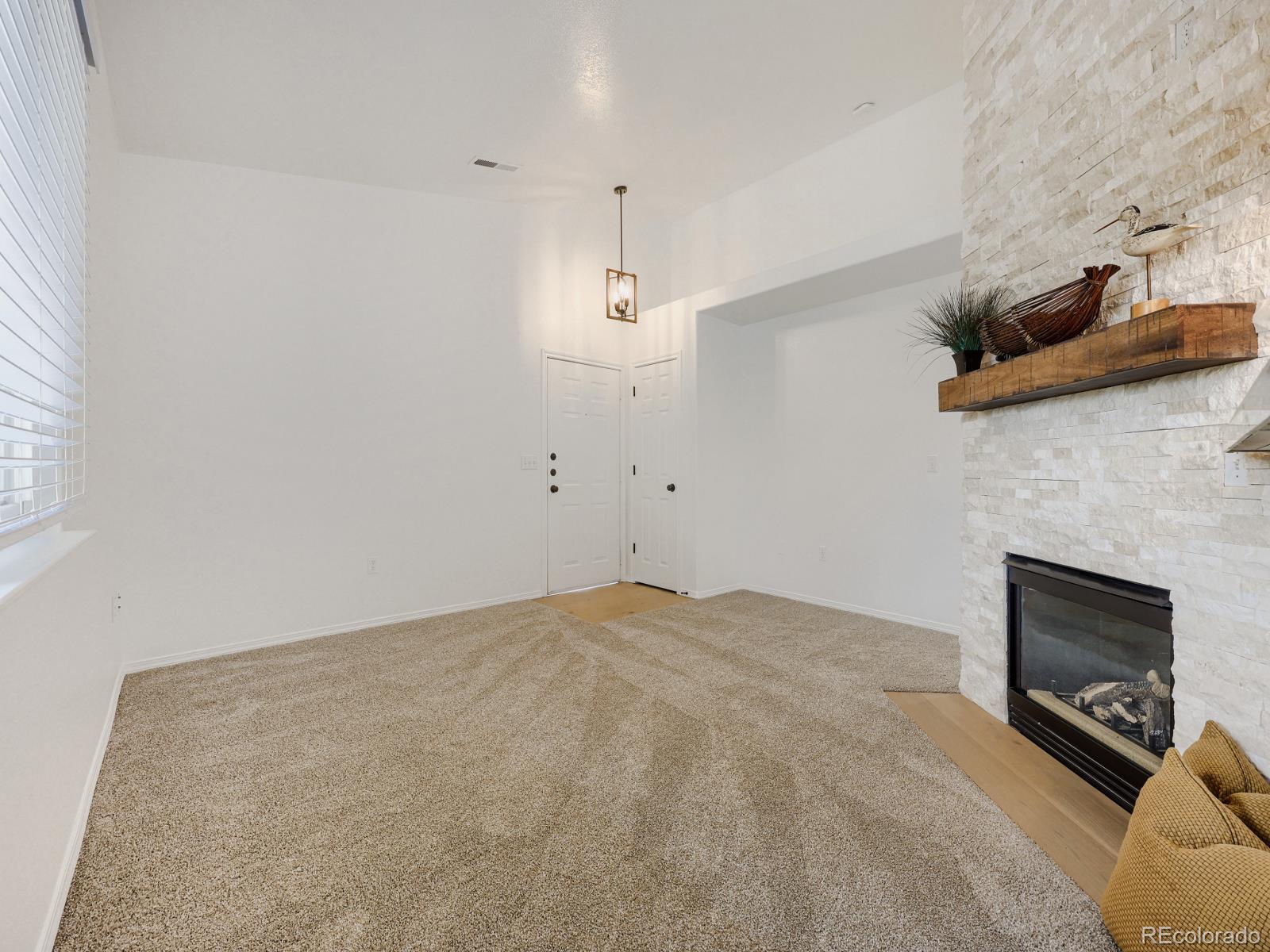 MLS Image #5 for 3928  riviera grove,colorado springs, Colorado