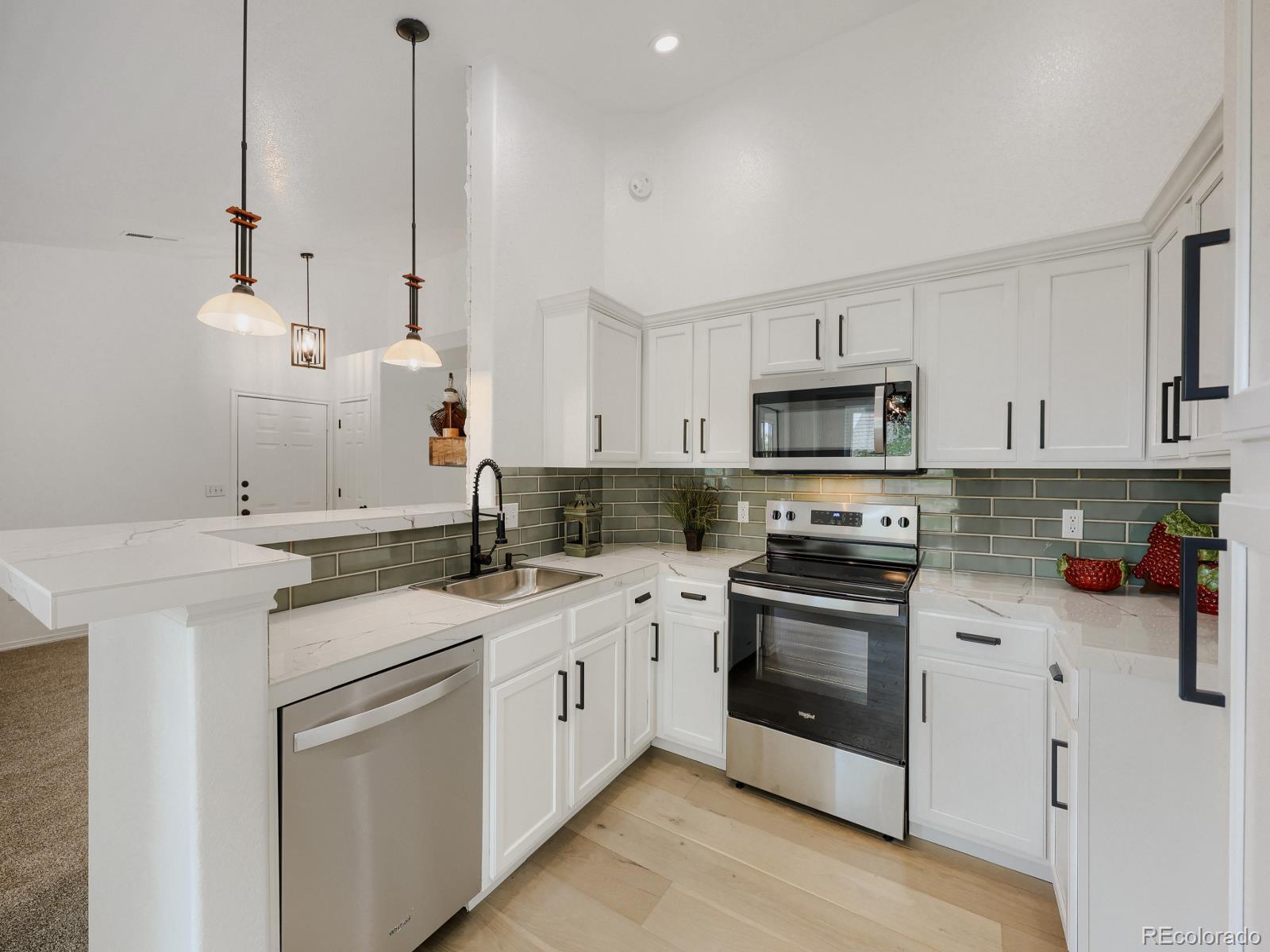 MLS Image #7 for 3928  riviera grove,colorado springs, Colorado