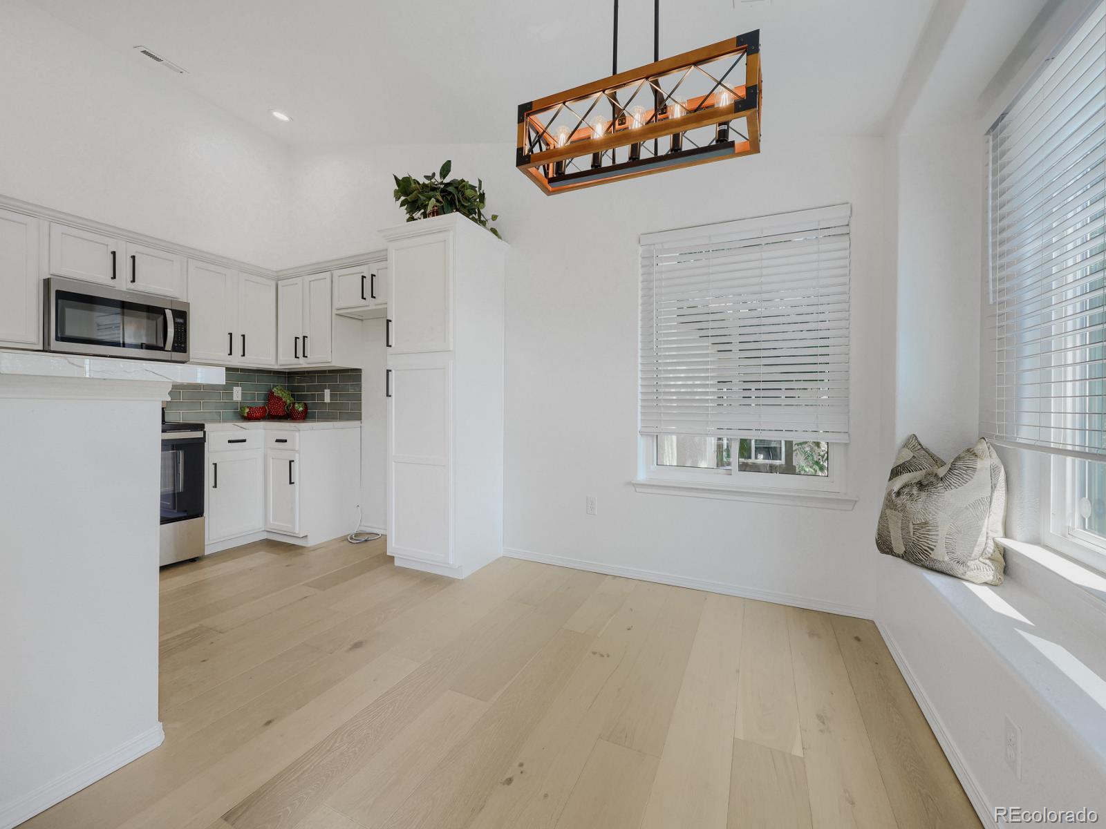 MLS Image #9 for 3928  riviera grove,colorado springs, Colorado