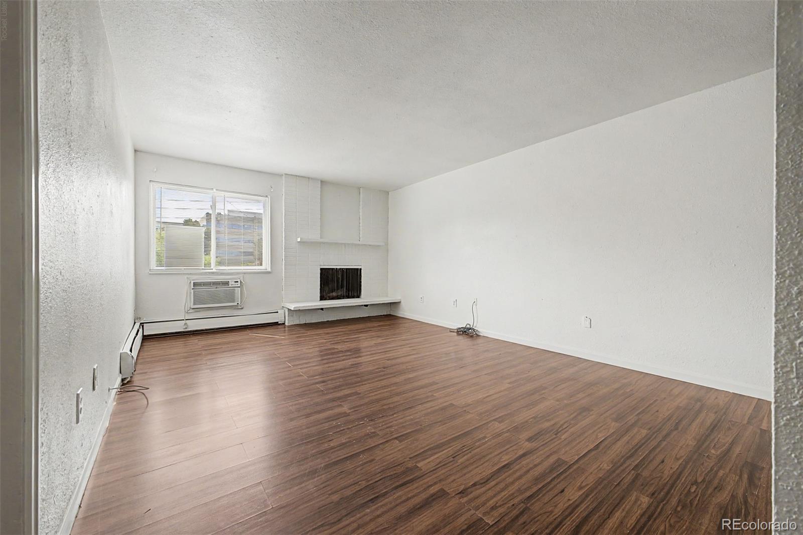MLS Image #4 for 8330  zuni street 208,denver, Colorado
