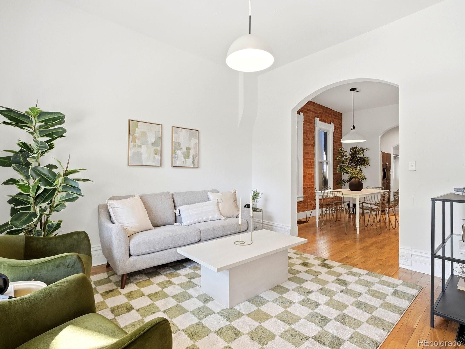 MLS Image #4 for 3747 n franklin street,denver, Colorado